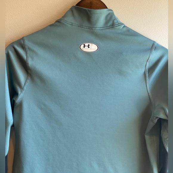 Under Armor ColdGear Authentics Mock Neck Size Small Green & Black Top/Baselayer - Picture 8 of 12